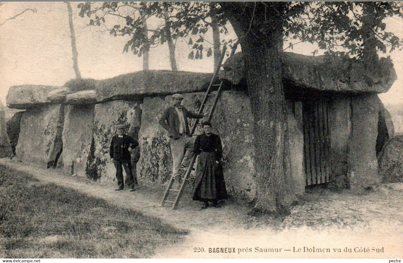 N°341 W -cpa Bagneux -le Dolmen- - Dolmen & Menhire