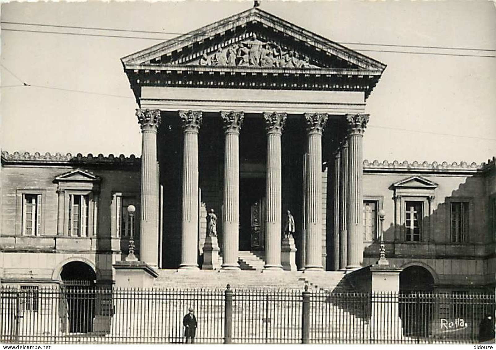 34 - Montpellier - Le Palais De Justice - Animée - CPSM Grand Format - Voir Scans Recto-Verso - Montpellier