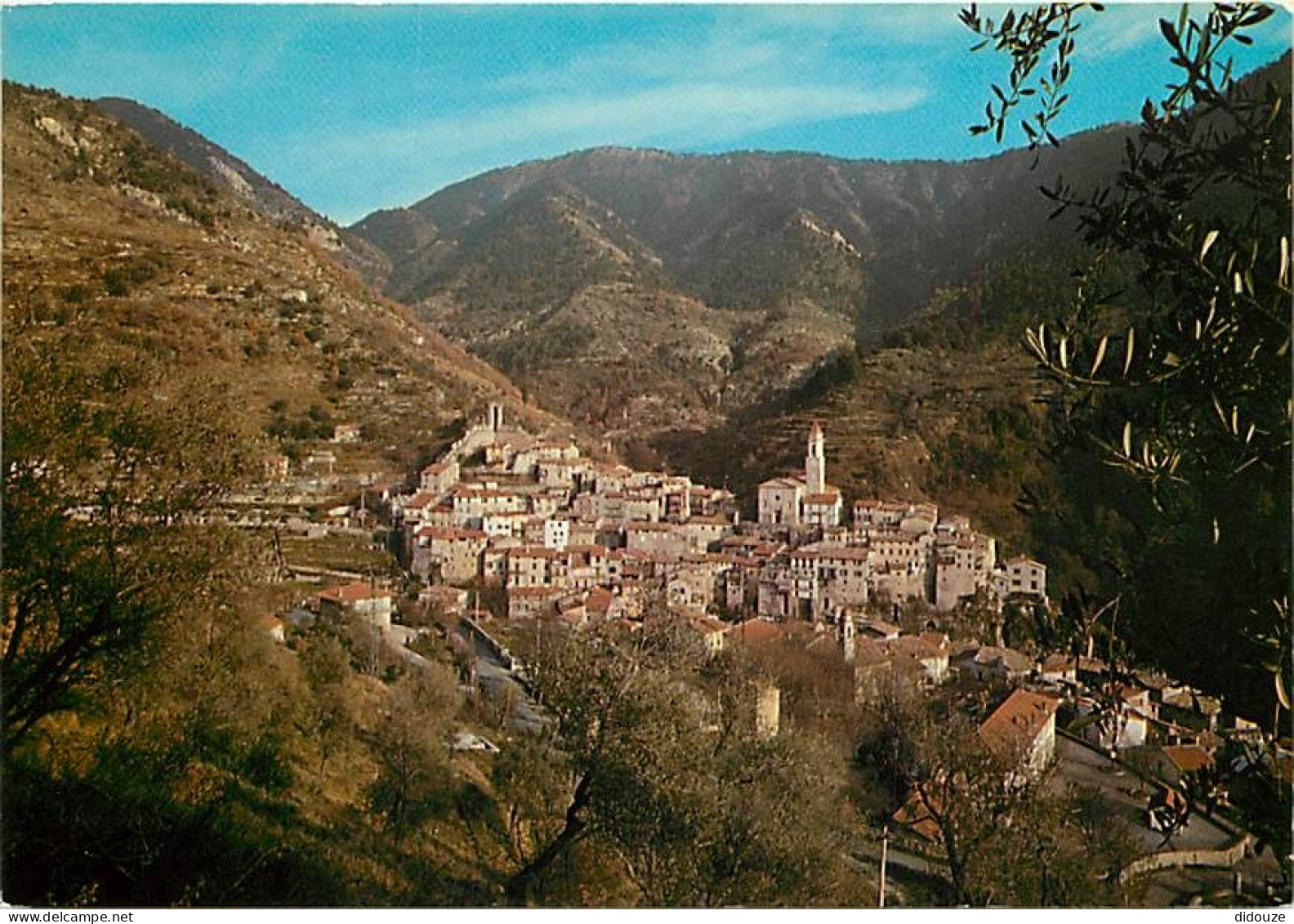 06 - Lucéram - Vue Générale - CPM - Carte Neuve - Voir Scans Recto-Verso - Lucéram