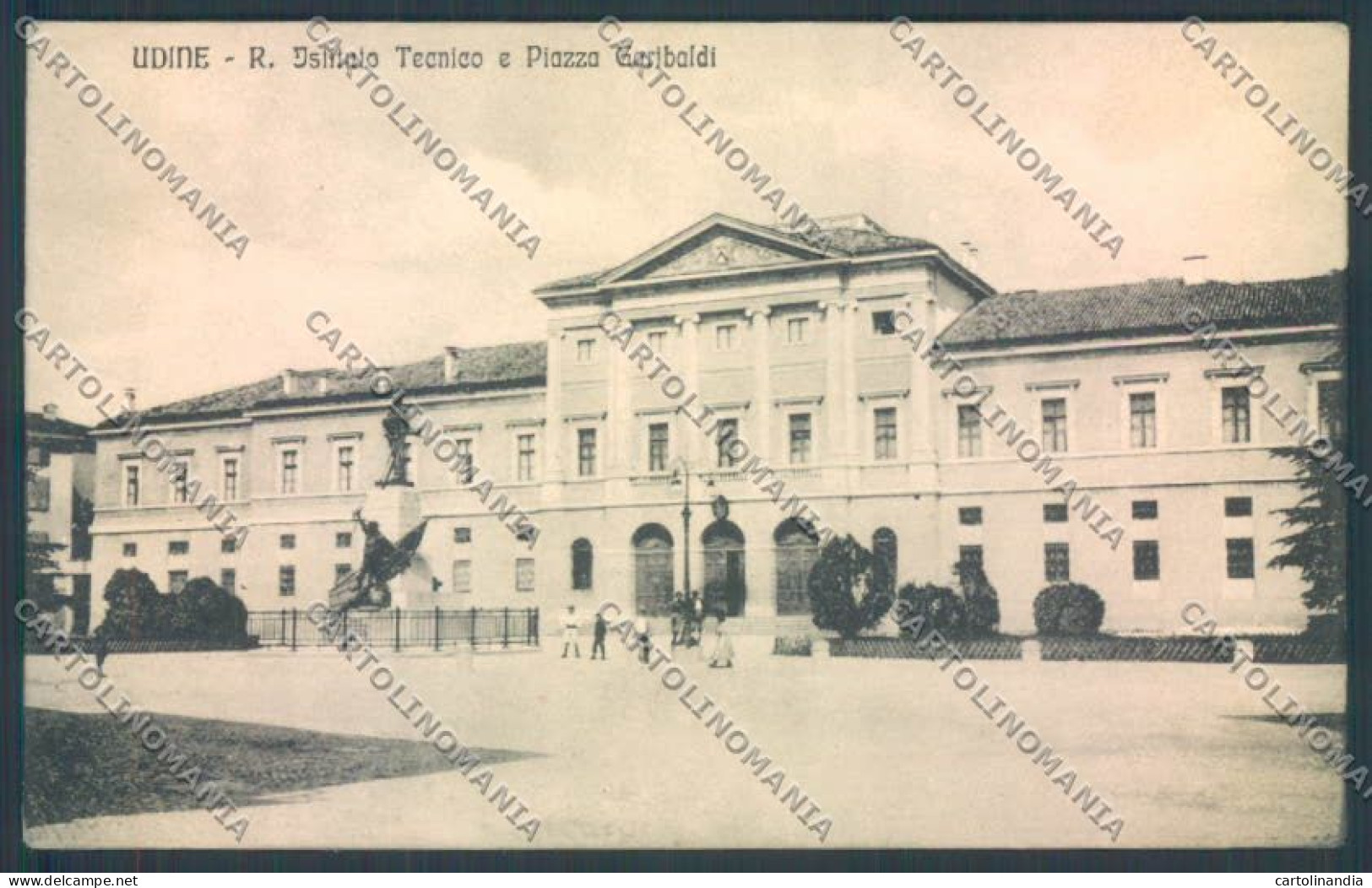 Udine Città Scuola Cartolina ZQ3964 - Udine