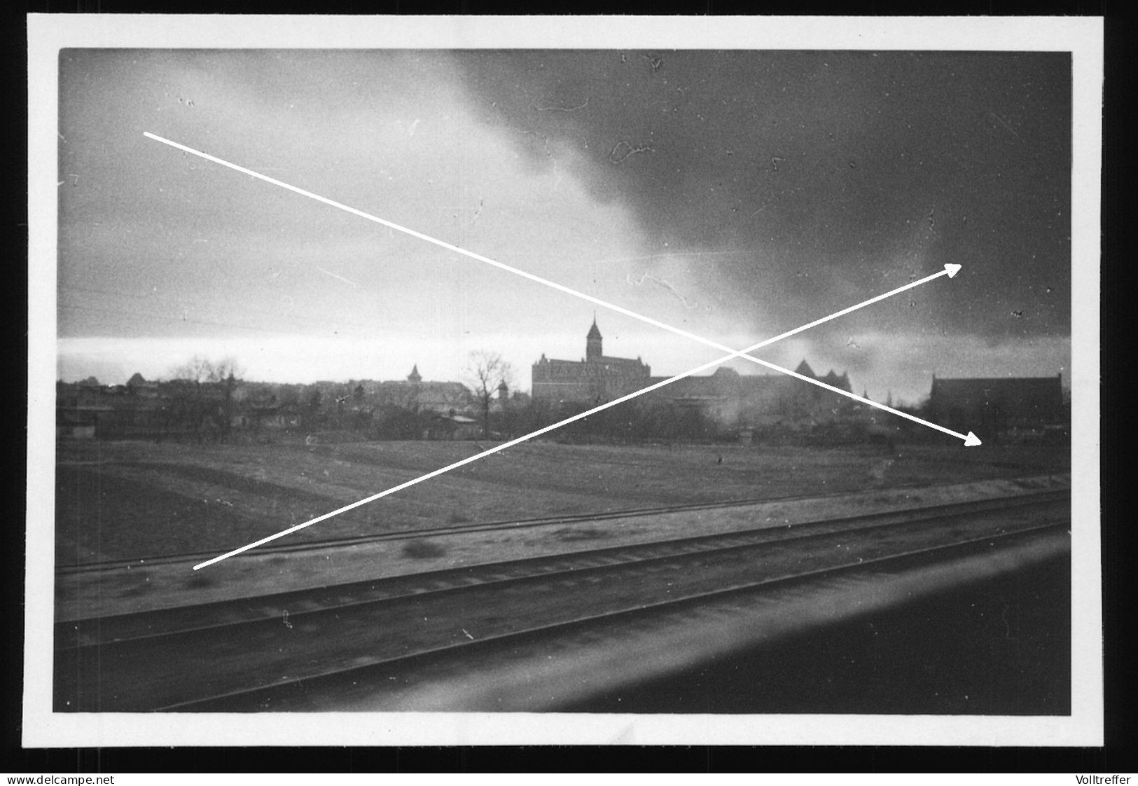 Orig. Foto 1937 Blick Auf Die Marienburg Bei Danzig Zamek W Malborku Marlbork Aus Dem Fahrenden D- Zug - Ostpreussen