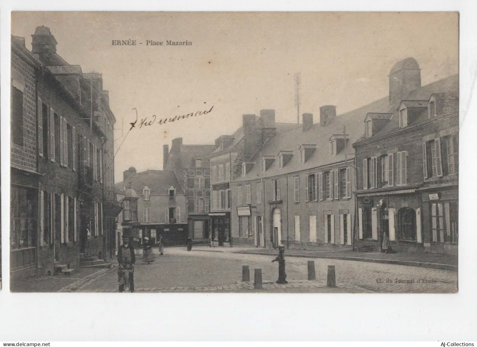 AJC - Ernée - Place Mazarin - Ernee