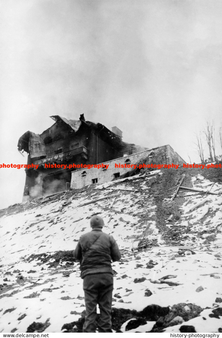 F015010 Adolf Hitler. Destroyed Home. Berghof. Berchtesgaden. 1945 - REPRODUCTION - Other & Unclassified