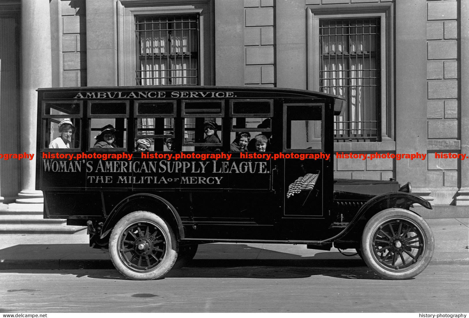 F014999 Ambulance. Womans American Supply League - REPRODUCTION - Other & Unclassified