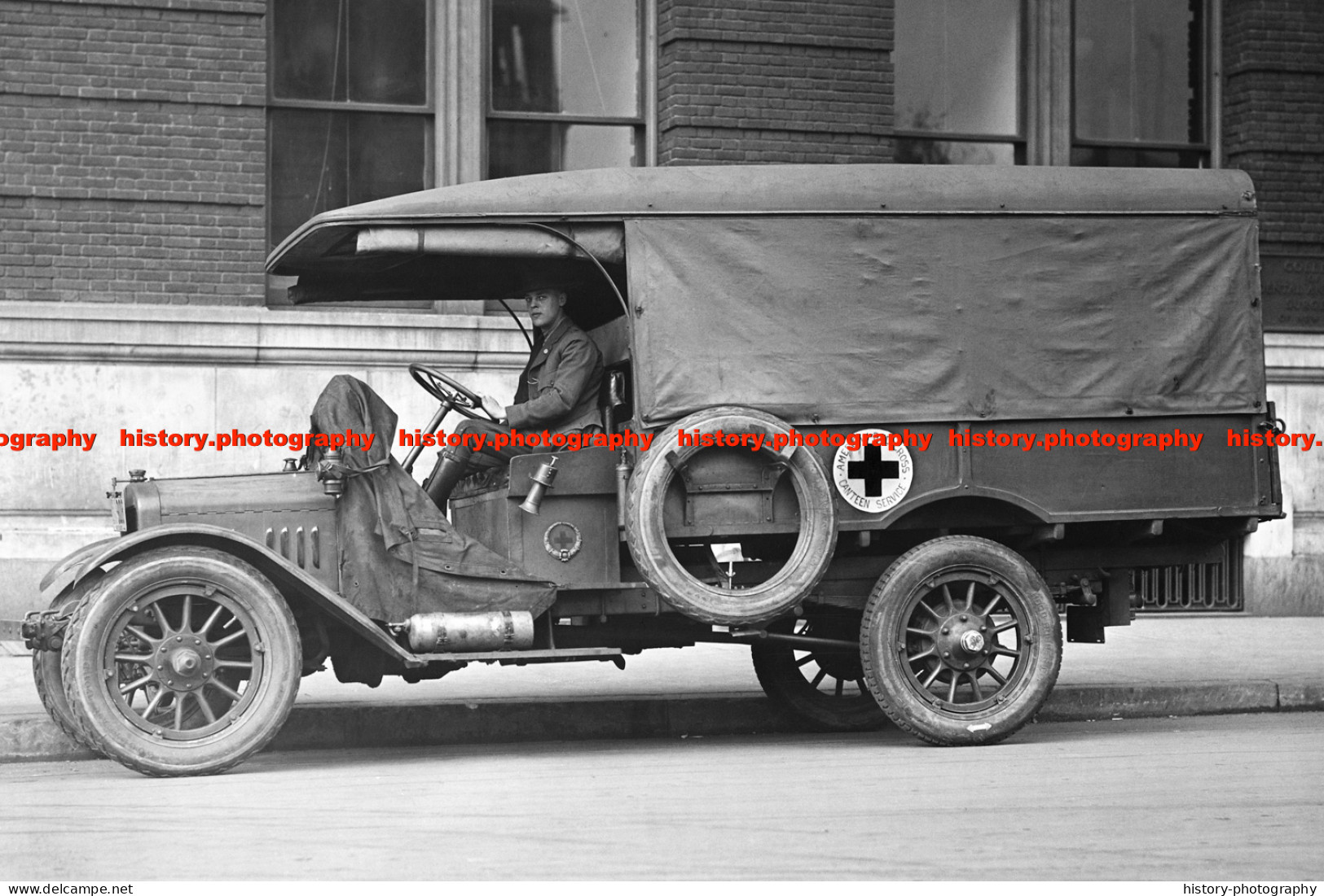 F014997 Ambulance. American Red Cross Canteen Service. 1917. WW1 - REPRODUCTION - Other & Unclassified