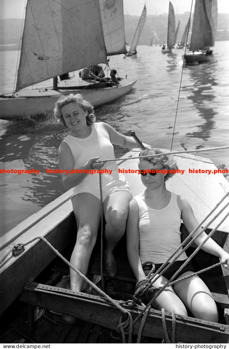 F014987 USSR Russia. Girls And Yachts. 1960s - REPRODUCTION - Other & Unclassified