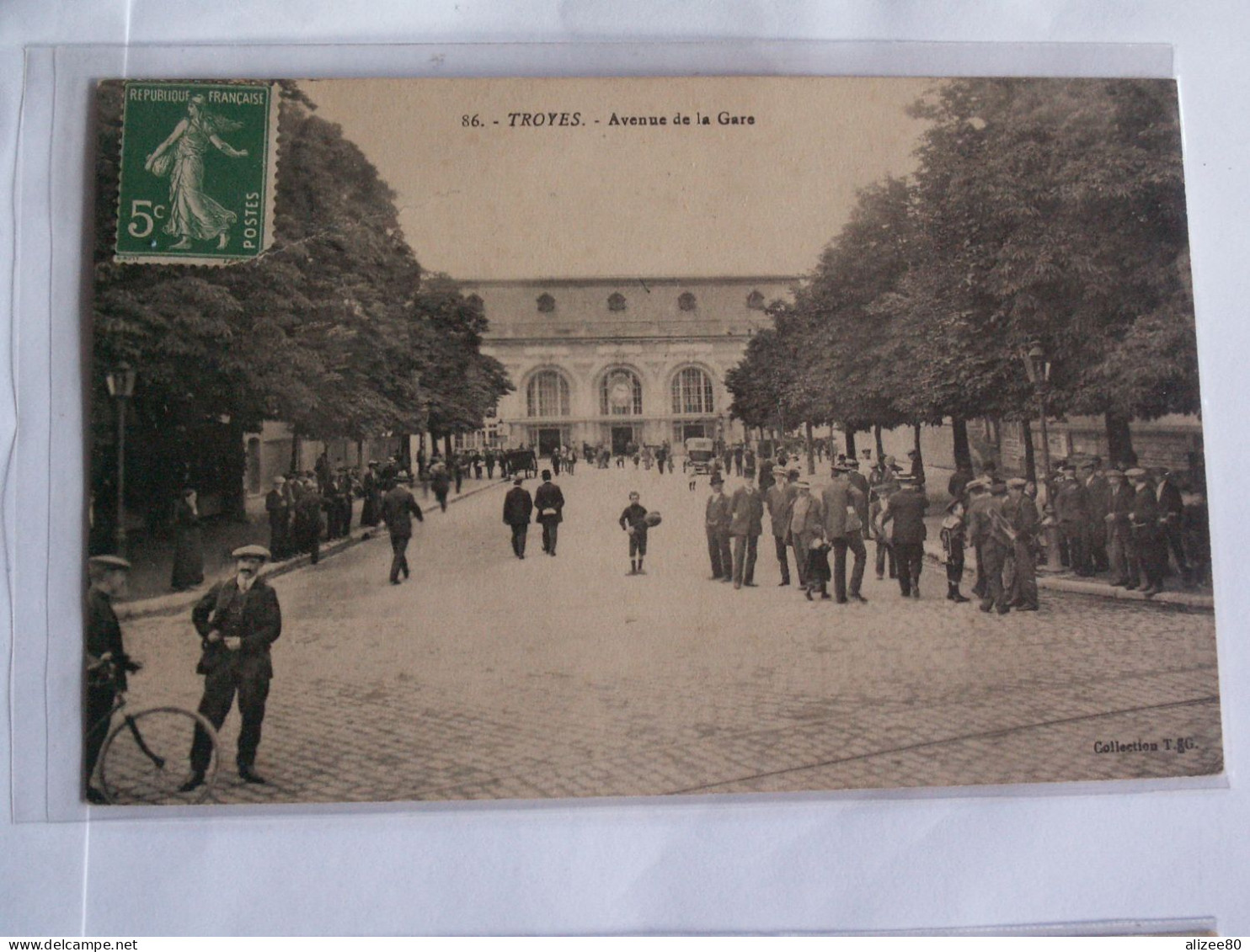 CPA   TROYES  //  AVENUE  DE  LA  GARE  --  1915 - Troyes