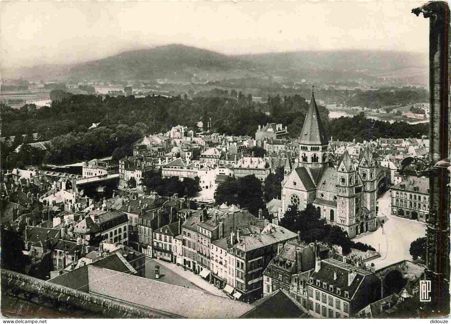 57 - Metz - Vue Générale Aérienne Vers Le Mont St-Quentin - Carte Dentelée - CPSM Grand Format - Voir Scans Recto-Verso - Metz