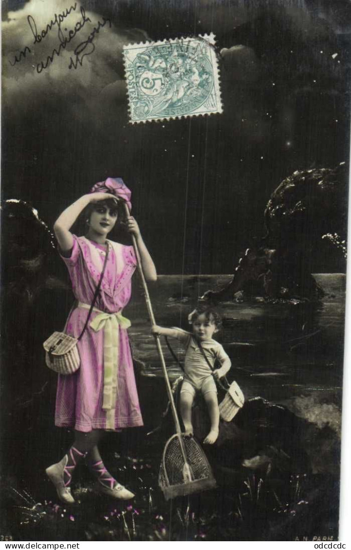 Bon Lot Serie 5 Cartes Jeune Femme Et Enfant à La Peche Aux Crevettes Au Clair De Lune  Pionnières RV - Donne