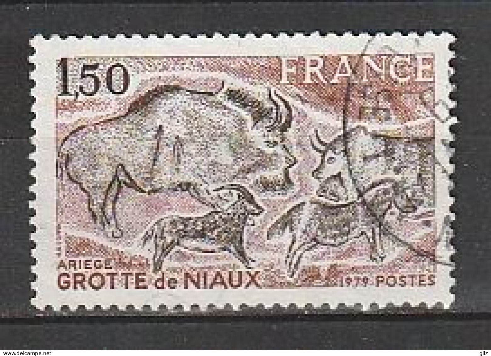 FRANCE / 1979 / Y&T N° 2043 : "Touristique" (Grotte De Niaux En Ariège) - Oblitération De 1979 - Oblitérés