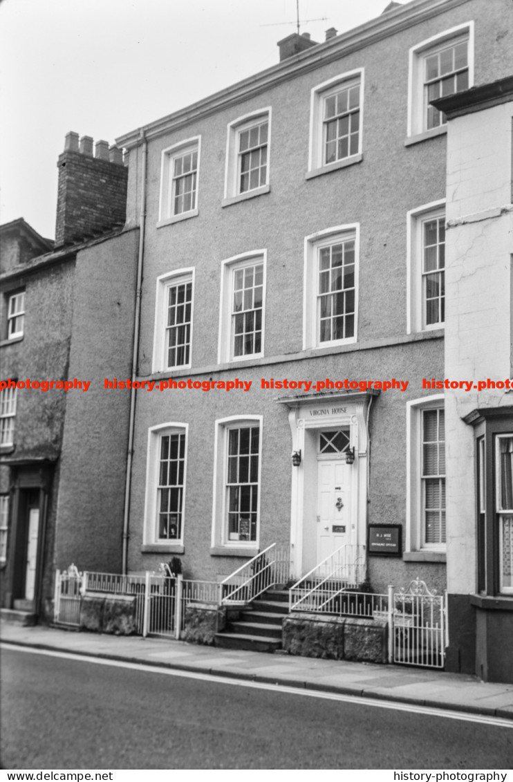 Q003543 Ulverston. Virginia House. Cumbria. 1979 - REPRODUCTION - Altri & Non Classificati