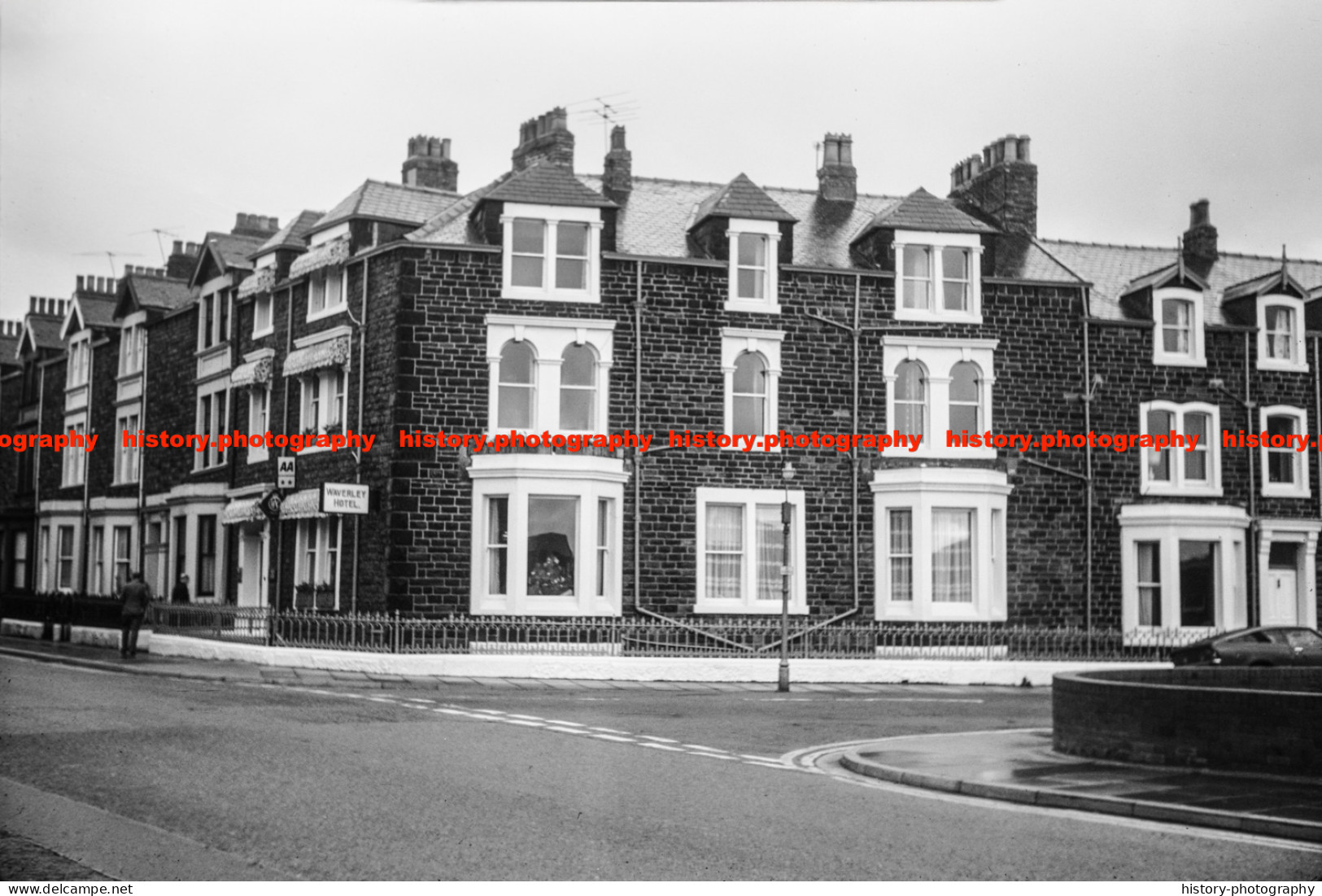 Q003513 Maryport. Waverley Hotel. Curzon St. Cumbria. 1977 - REPRODUCTION - Altri & Non Classificati