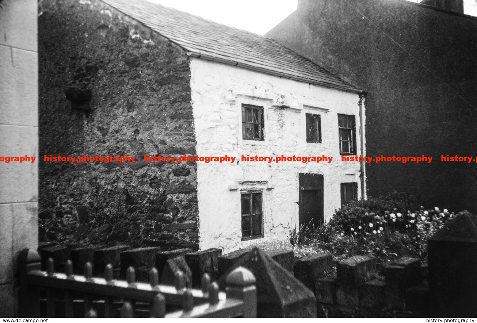 Q003508 St. Bees. Cottage. Main Street. Cumbria. 1971 - REPRODUCTION - Altri & Non Classificati