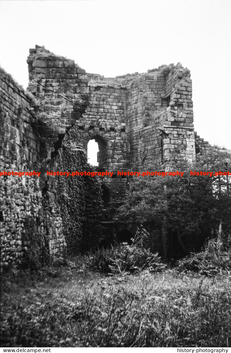 Q003489 Cockermouth Castle. Cumbria. 1968 - REPRODUCTION - Altri & Non Classificati