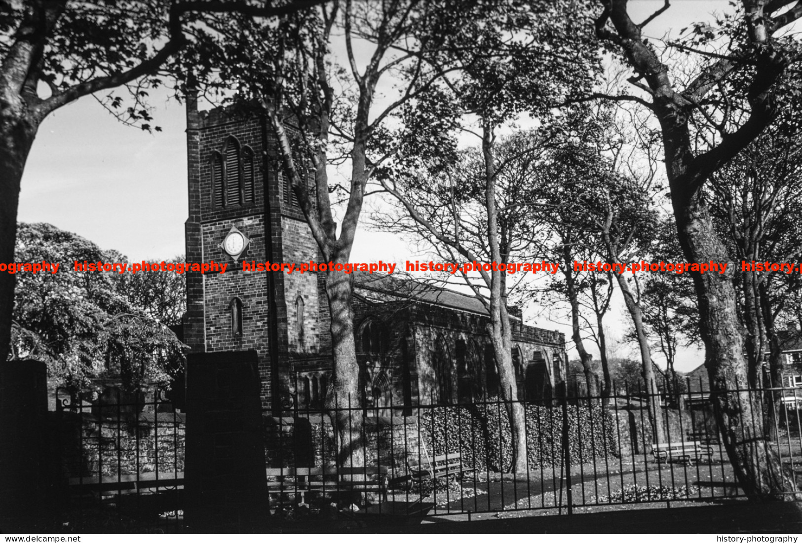 Q003495 Maryport. St Marys Church. Cumbria. 1977 - REPRODUCTION - Altri & Non Classificati