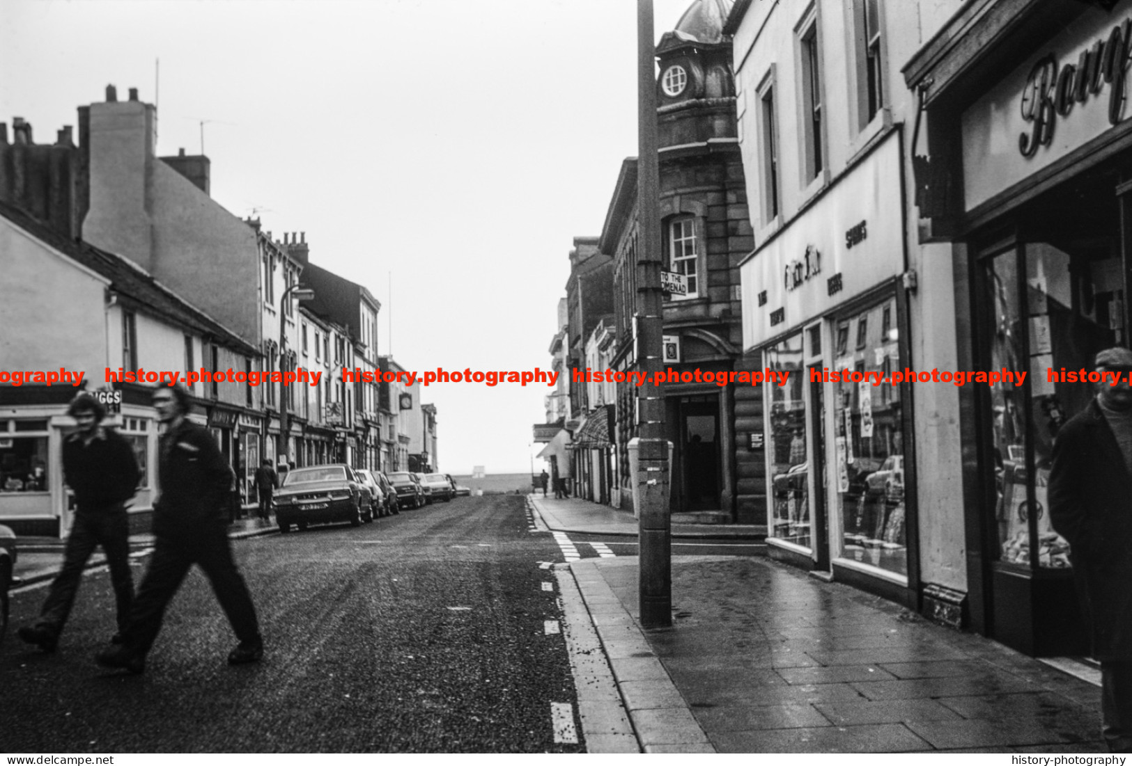 Q003462 Maryport. Shopping Street. Cumbria. 1977 - REPRODUCTION - Altri & Non Classificati