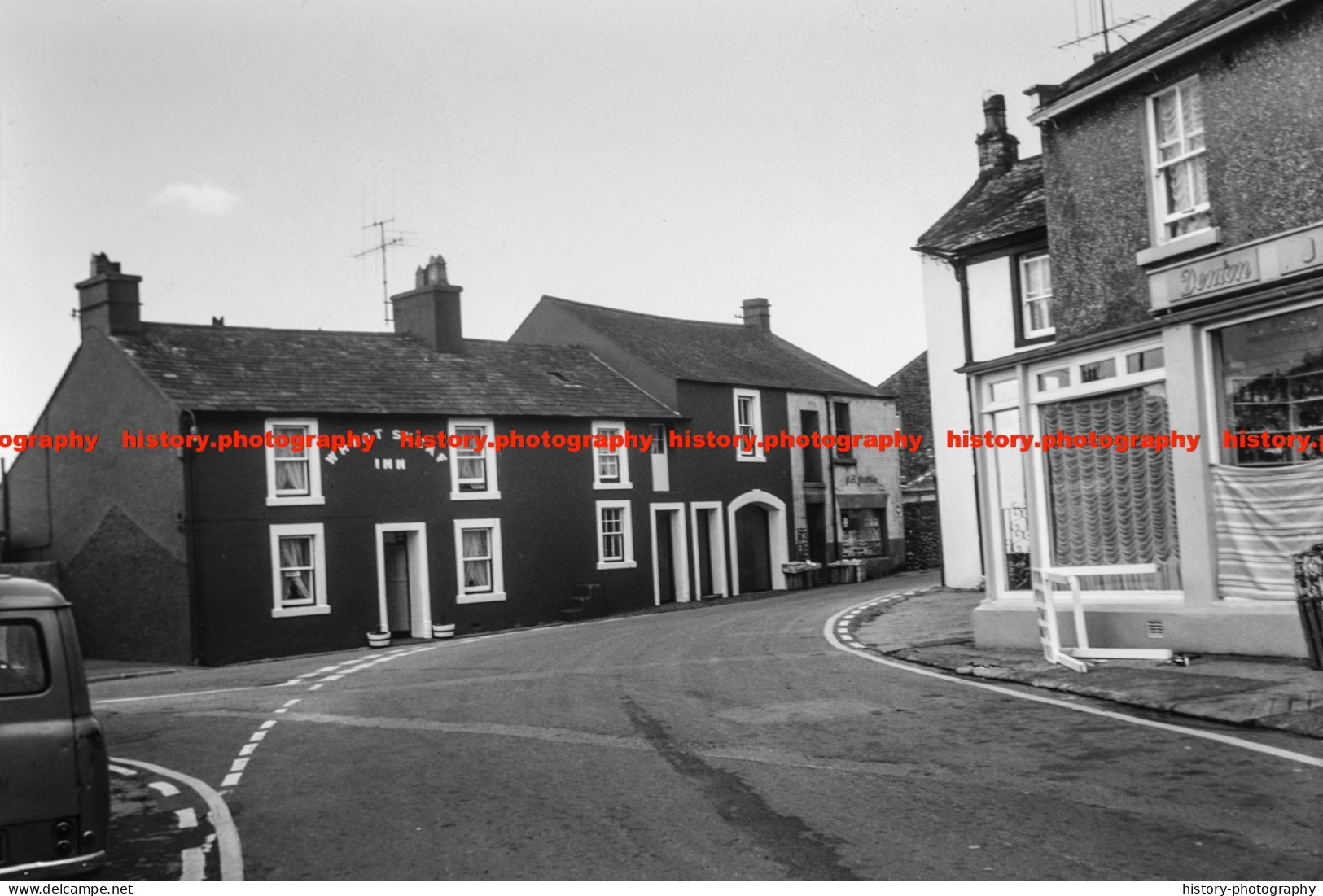 Q003366 Gosforth. Wheat Sheaf Inn. Street View. Cumbria. 1971 - REPRODUCTION - Altri & Non Classificati