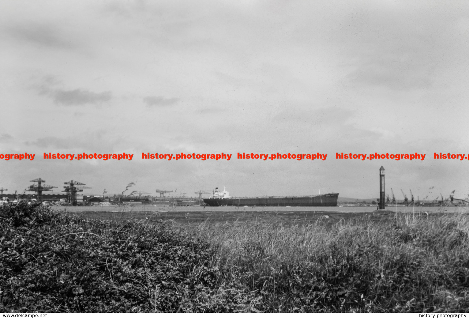 Q003287 Ship British Admiral. Barrow In Furness. Cumbria. 1965 - REPRODUCTION - Autres & Non Classés