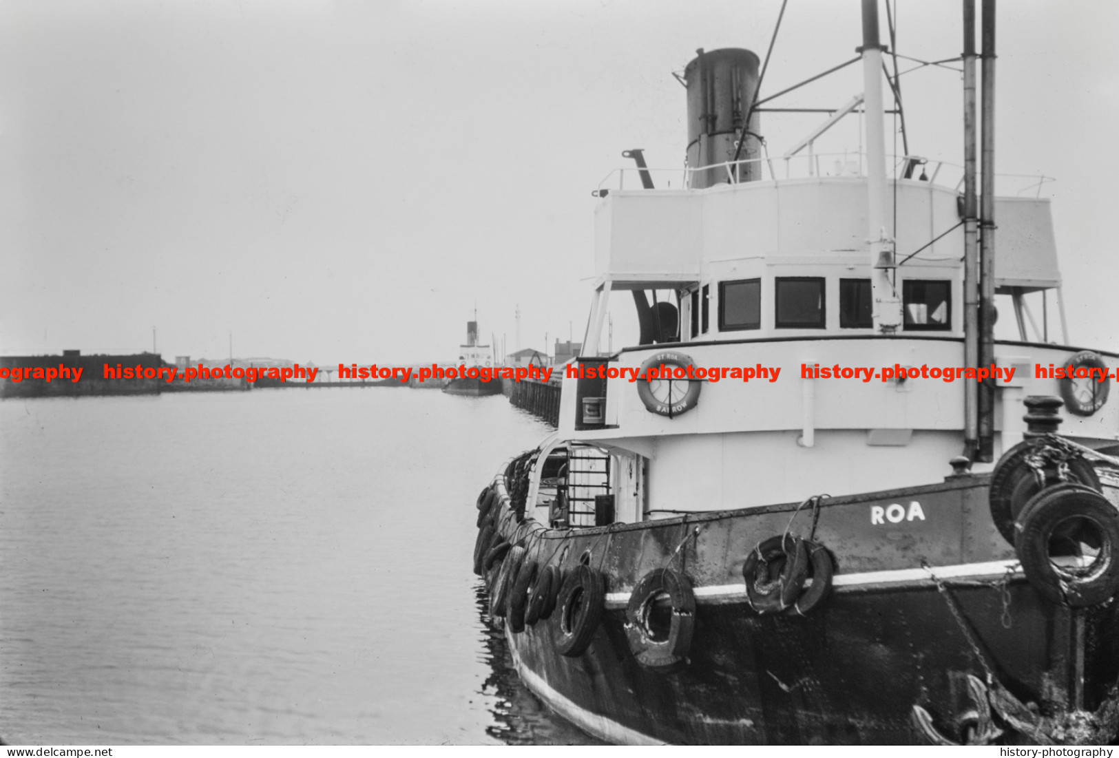 Q003251 ROA. Tug At Barrow In Furness. Cumbria. 1968 - REPRODUCTION - Altri & Non Classificati