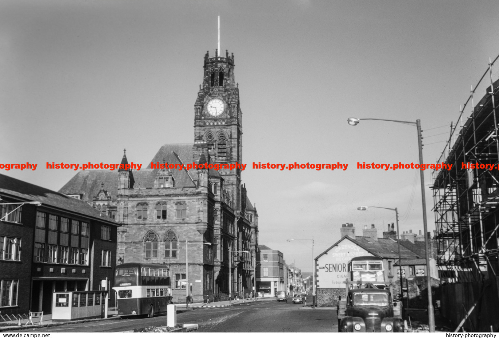 Q003248 Barrow In Furness. Town Hall. Cumbria. 1963 - REPRODUCTION - Altri & Non Classificati