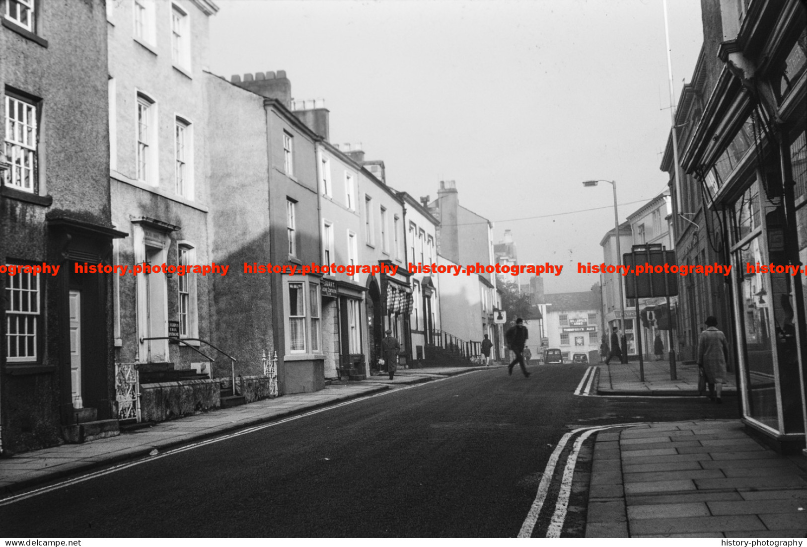 Q003218 Ulverston. Street View. Cumbria. 1967 - REPRODUCTION - Altri & Non Classificati