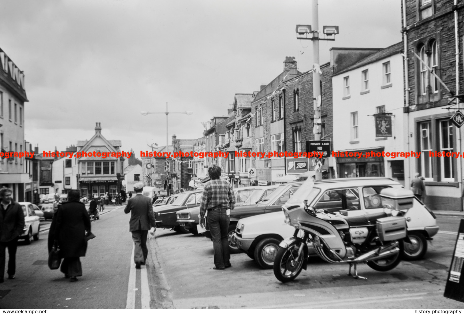 Q003171 Keswick. Market Place. Cumbria. 1977 - REPRODUCTION - Altri & Non Classificati