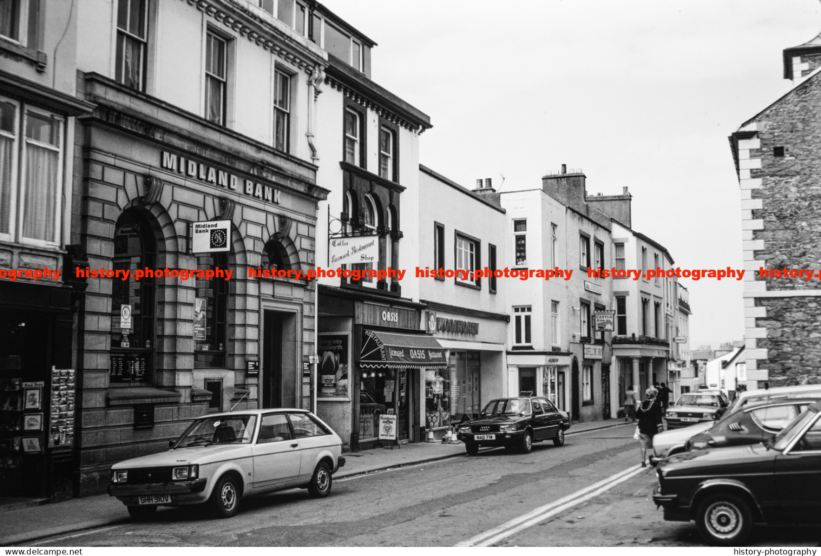 Q003176 Keswick. Main St. Midland Bank. Oasis. Shops. 1981 - REPRODUCTION - Other & Unclassified