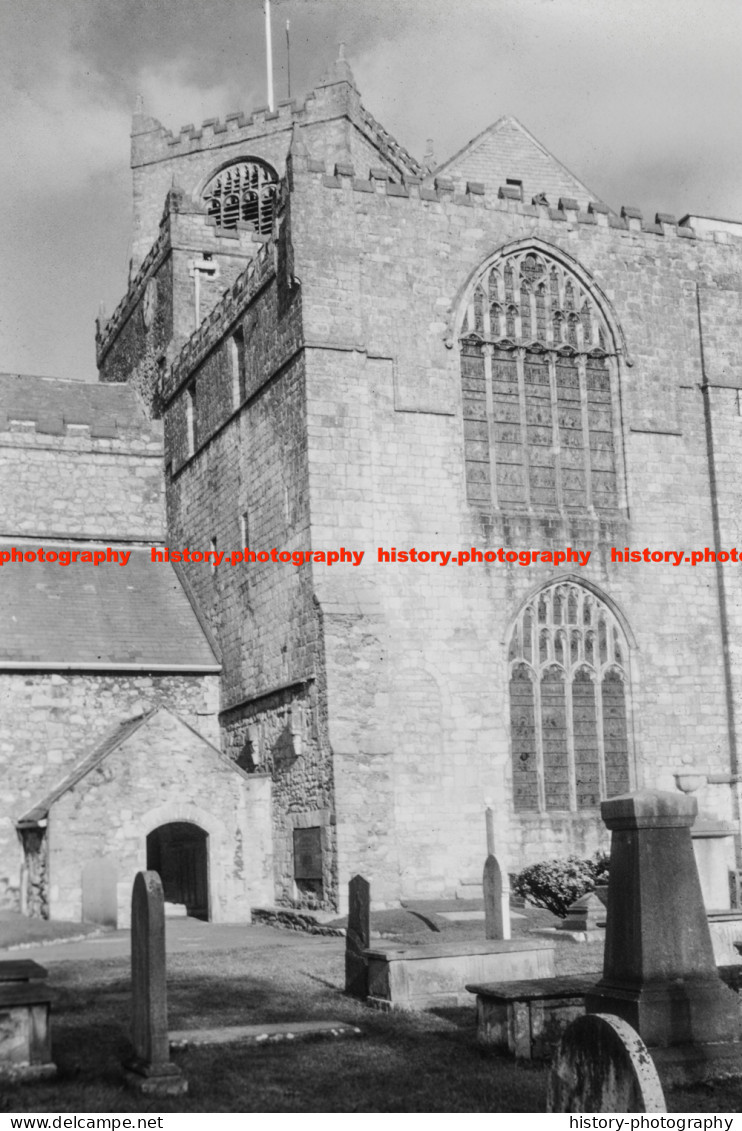 Q003134 Cartmel. Priory. Cumbria. 1964 - REPRODUCTION - Altri & Non Classificati