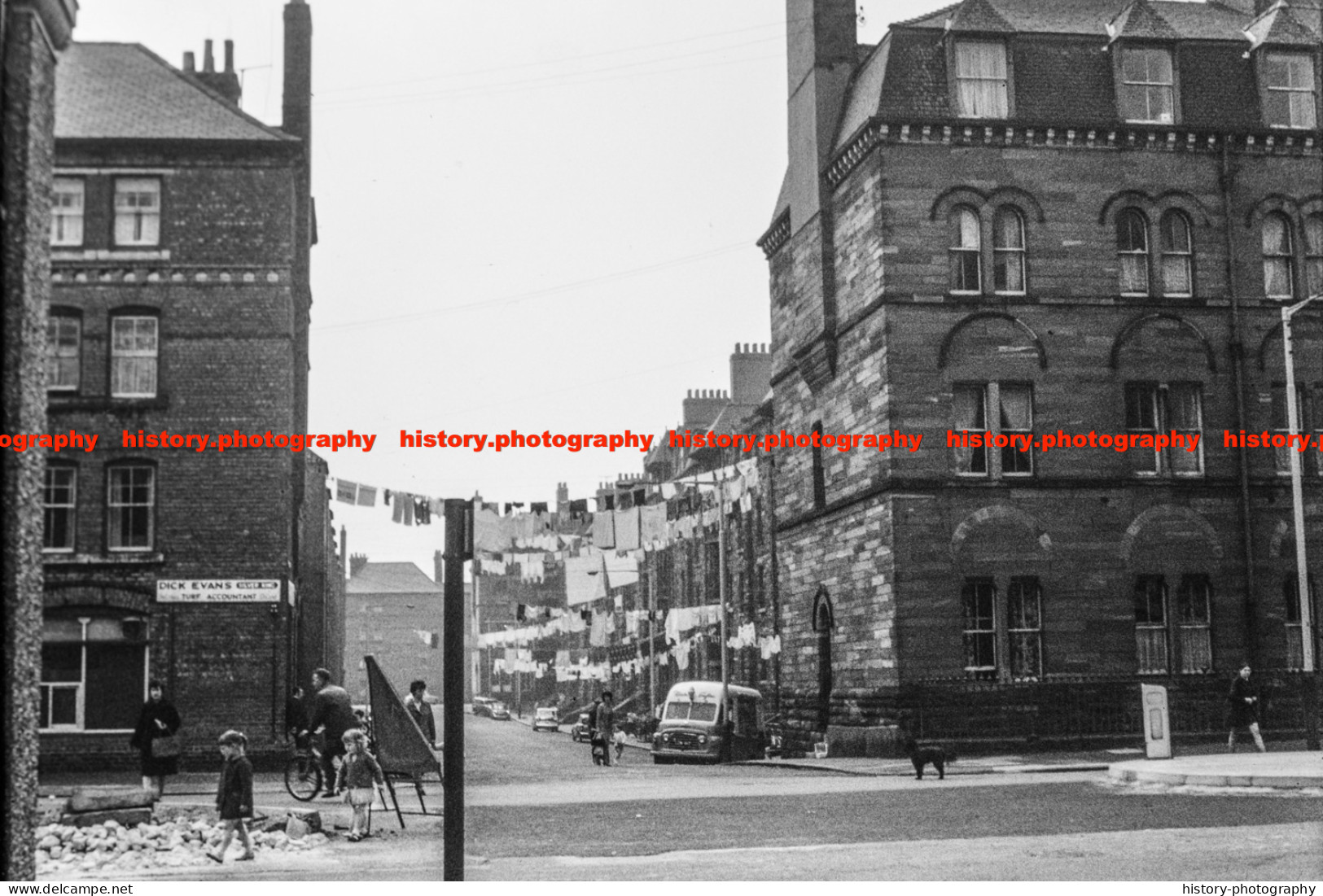 Q003722 Barrow In Furness. Flats. Cumbria. 1970 - REPRODUCTION - Autres & Non Classés