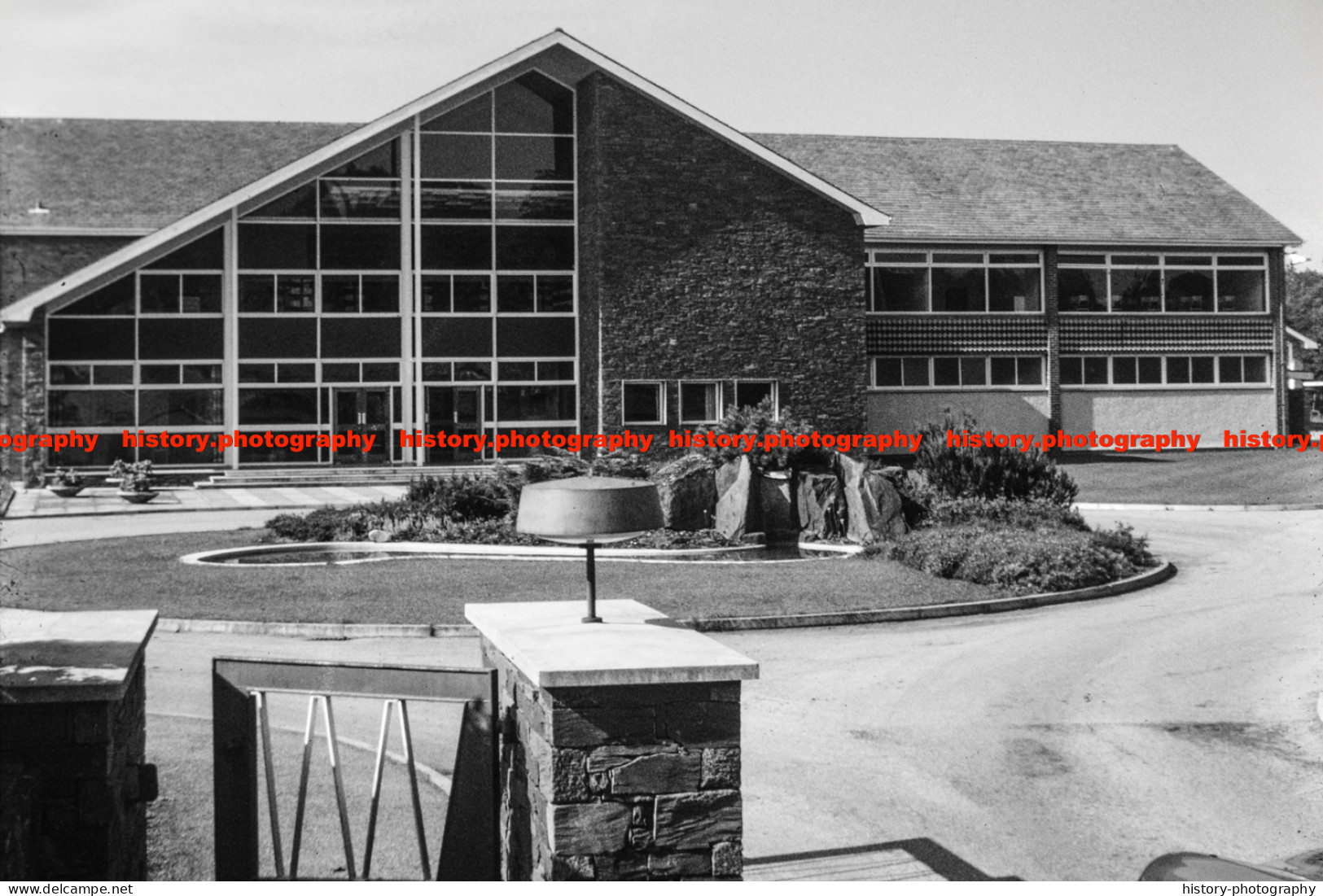 Q003683 Lakes School. Windermere. Cumbria. 1970 - REPRODUCTION - Andere & Zonder Classificatie