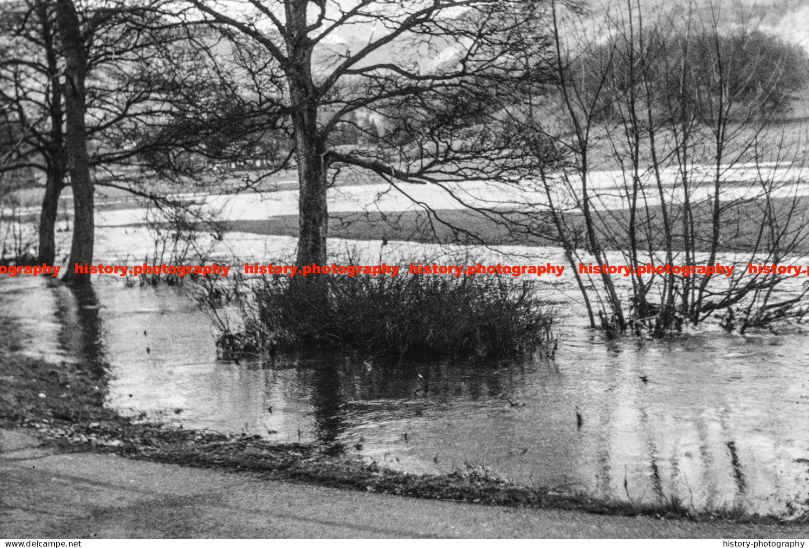 Q003670 Rothay Floods. Cumbria. 1970 - REPRODUCTION - Otros & Sin Clasificación