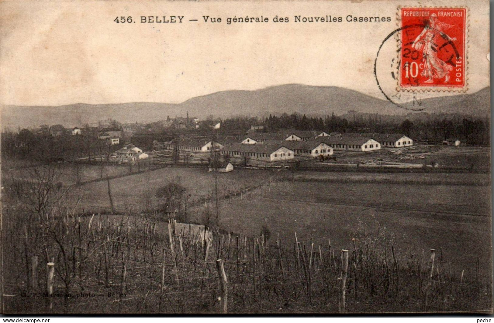 N°373 W -cpa Bellay -vue Générale Des Nouvelles Casernes- - Belley
