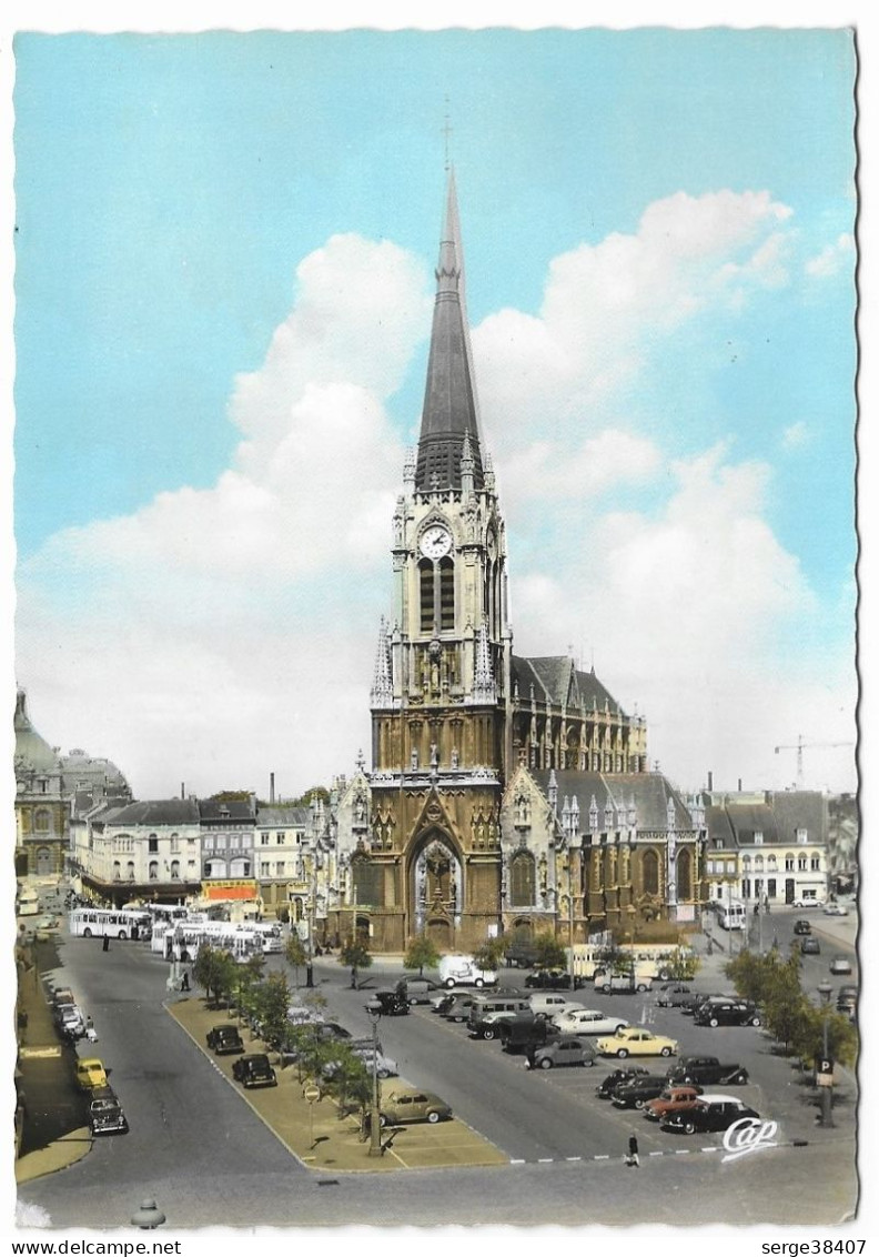 Tourcoing - Place De La République - Traction - DS - 2CV  - N° 1526  # 2-23/3 - Tourcoing