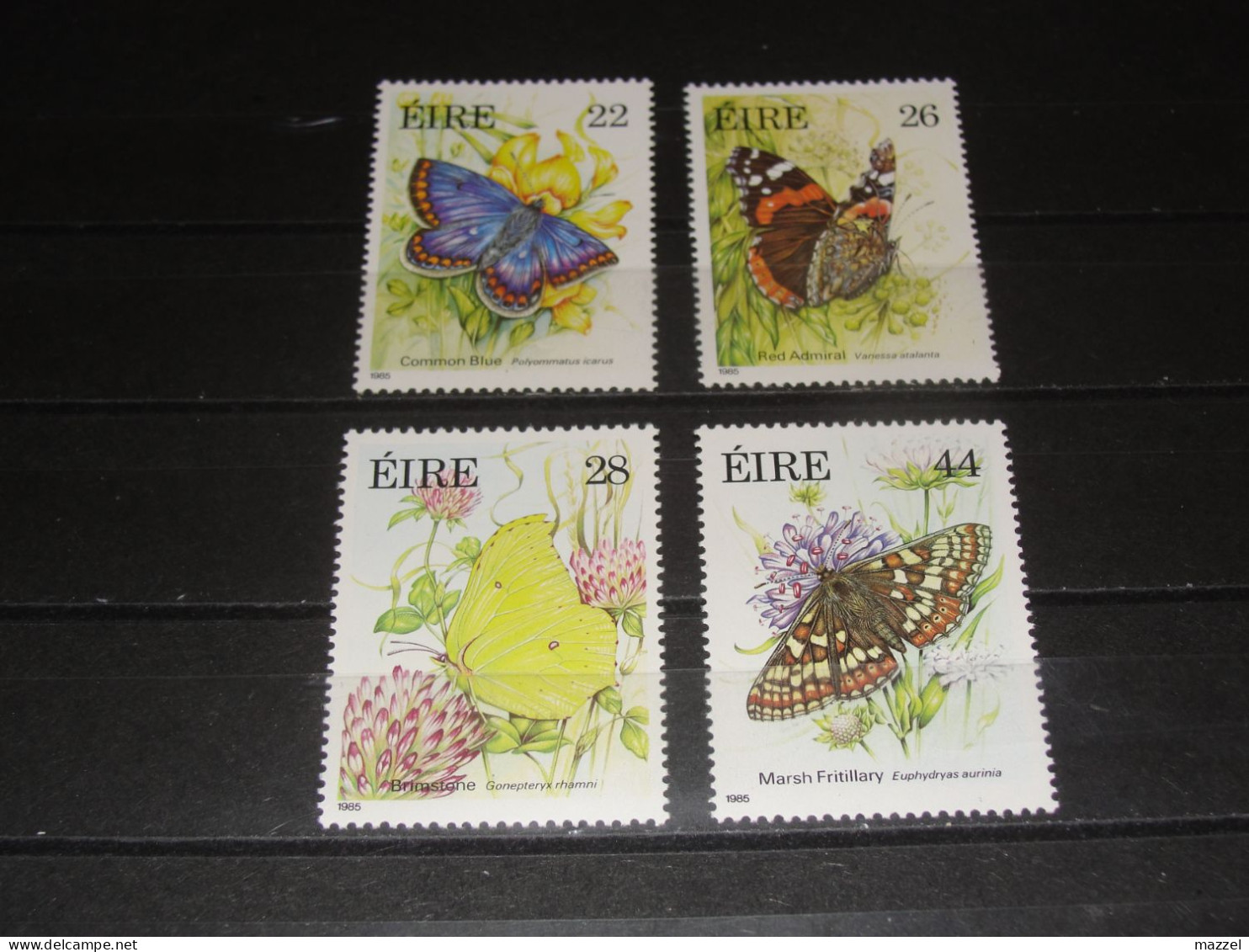 IERLAND,  NUMMER 559-562   POSTFRIS ( MNH), - Unused Stamps