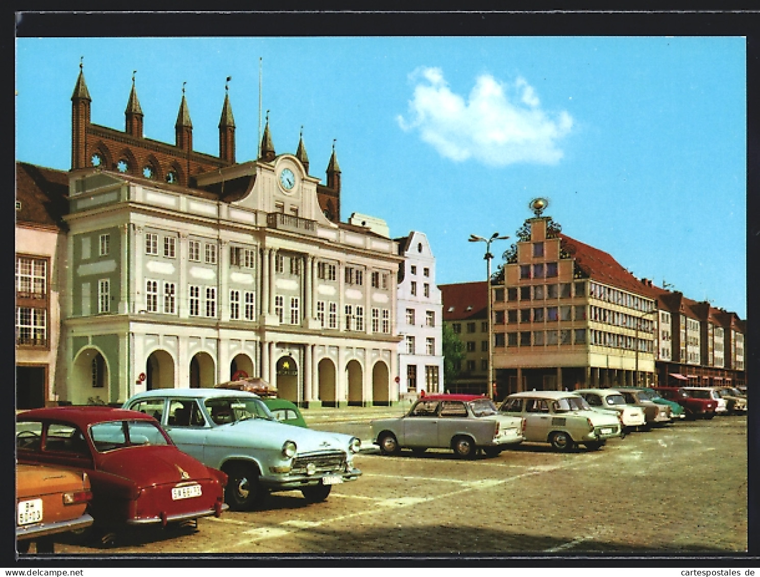 AK Rostock, Rathaus Und Haus Sonne  - Rostock