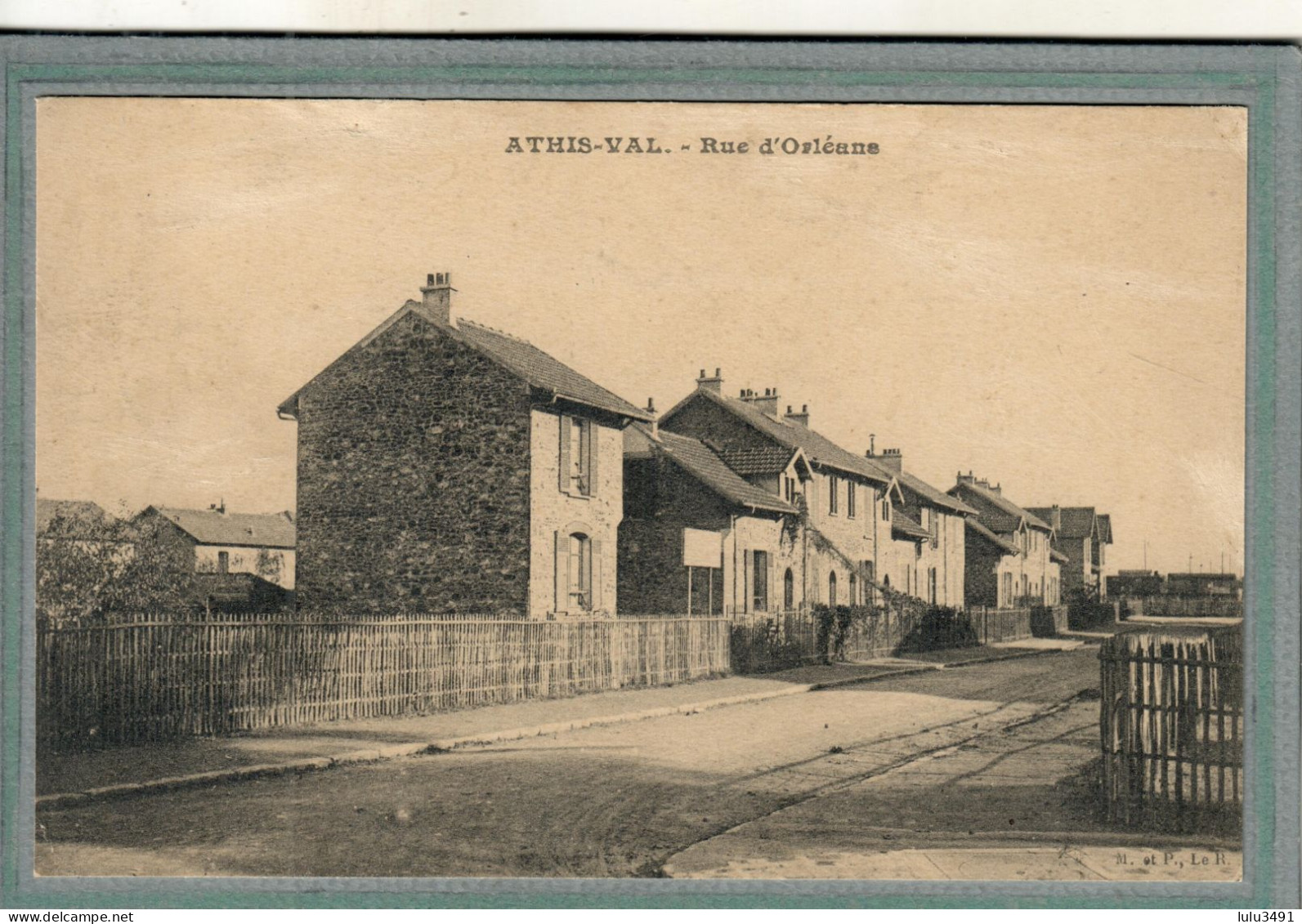 CPA (61) ATHIS-VAL - Aspect De La Rue D'Orléans En 1915 - Athis De L'Orne