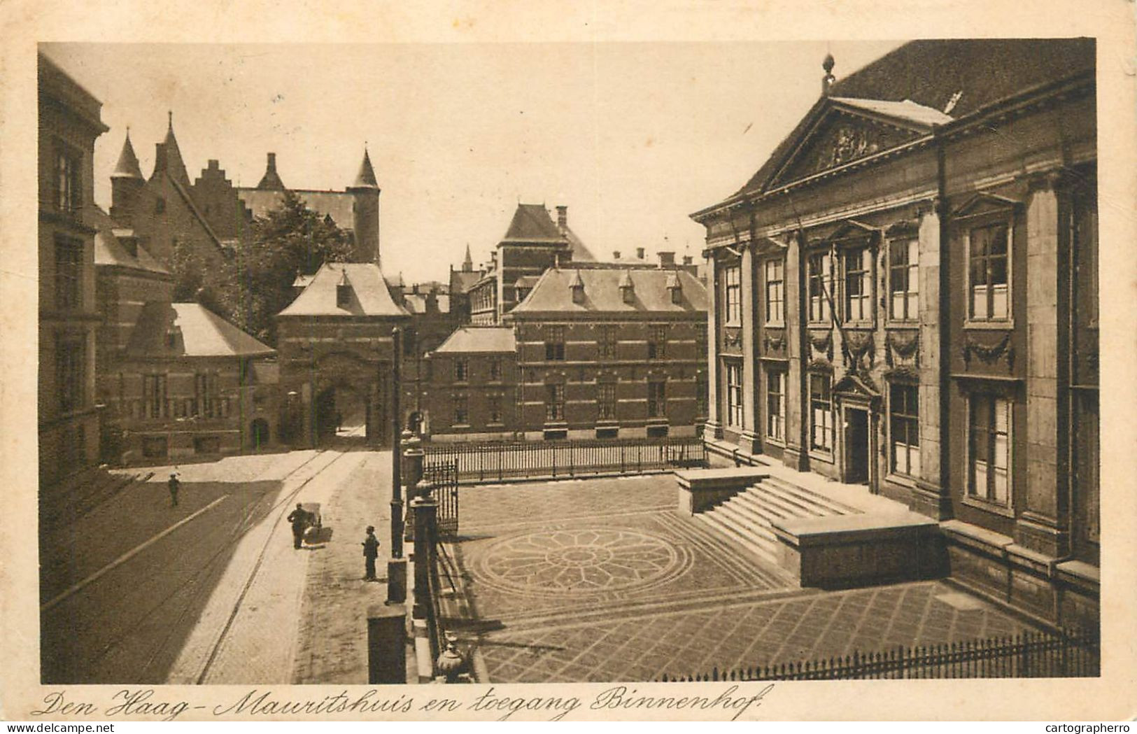 Netherlands Den Haag Mauritshuis En Toegang Binnenhof - Den Haag ('s-Gravenhage)