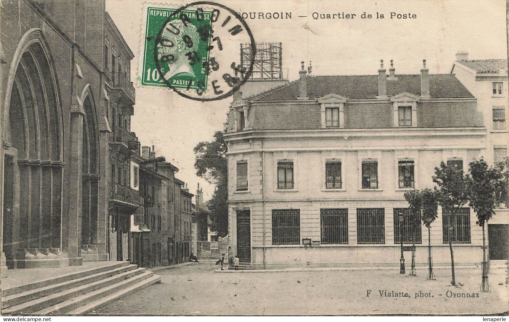 D6950  Bourgoin Quartier De La Poste - Bourgoin