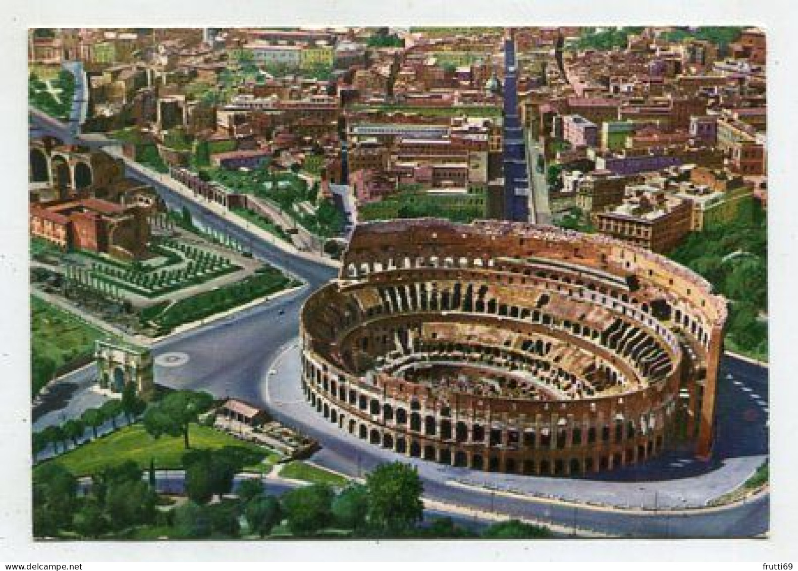 AK 214066 ITALY - Roma - Il Colosseo - Colisée