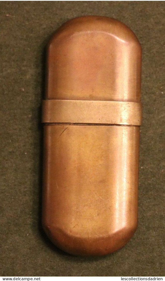Briquet En Laiton Marqué RAILS Brass N°5 - Lighter - Otros & Sin Clasificación