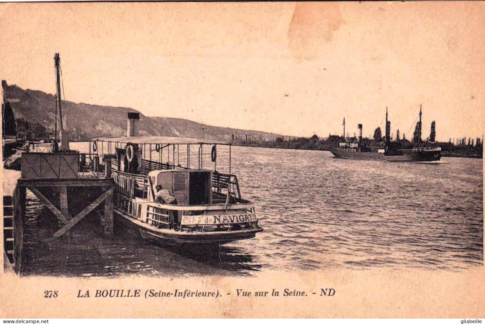 76 - Seine Maritime -   LA BOUILLE -   Vue Sur La Seine - La Bouille