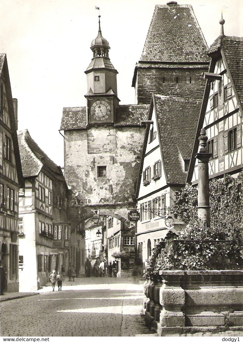 ST. MARK'S TOWER, ROTHENBURG OB DER TAUBER, GERMANY. UNUSED POSTCARD Mm3 - Rothenburg O. D. Tauber