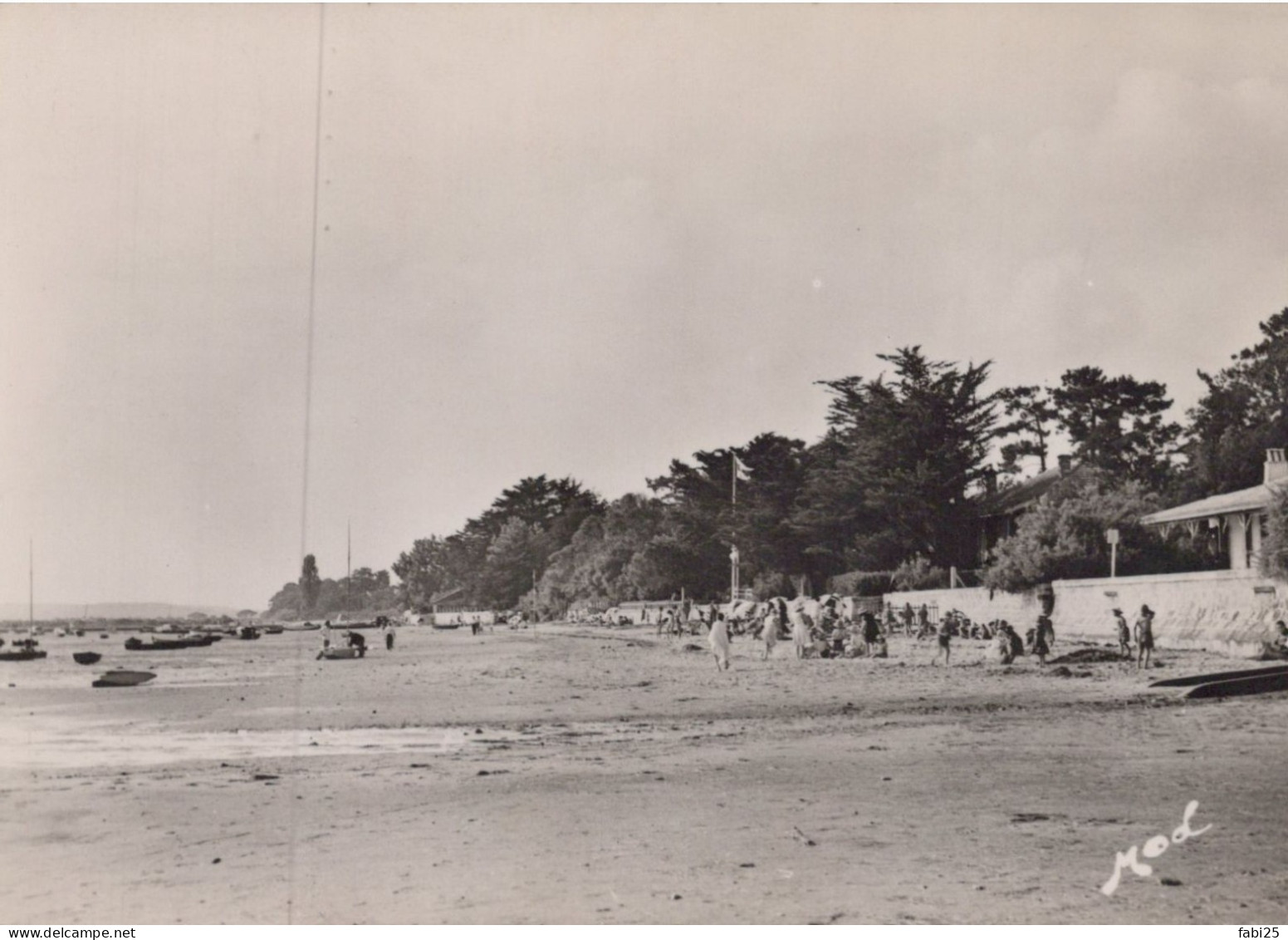 ARES LA PLAGE ET LE CLUB NAUTIQUE - Arès