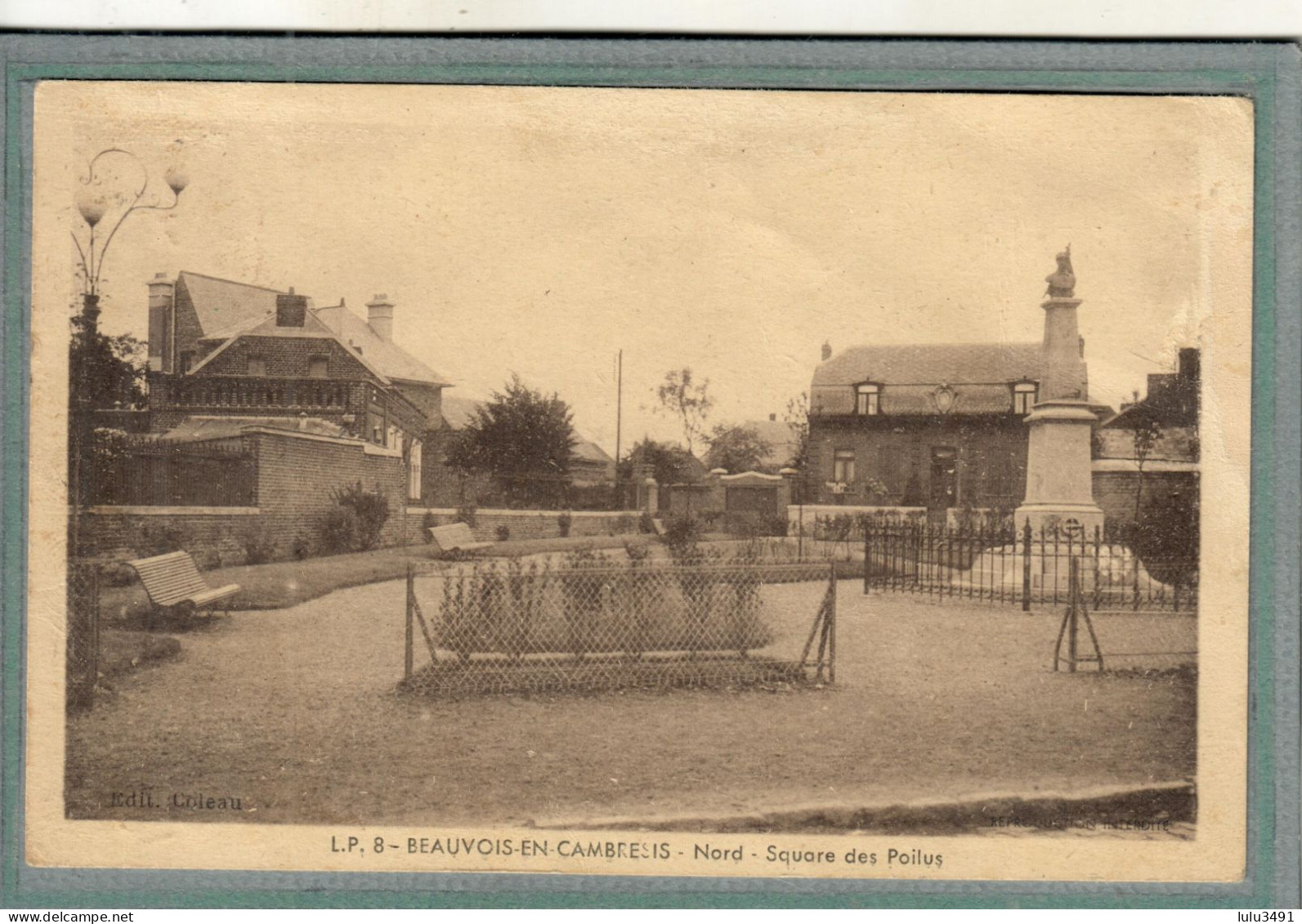 CPA (59) BEAUVOIS-en-CAMBRESIS - Aspect Du Square Des Poilus (Monument Aux Morts) En 1933 - Autres & Non Classés