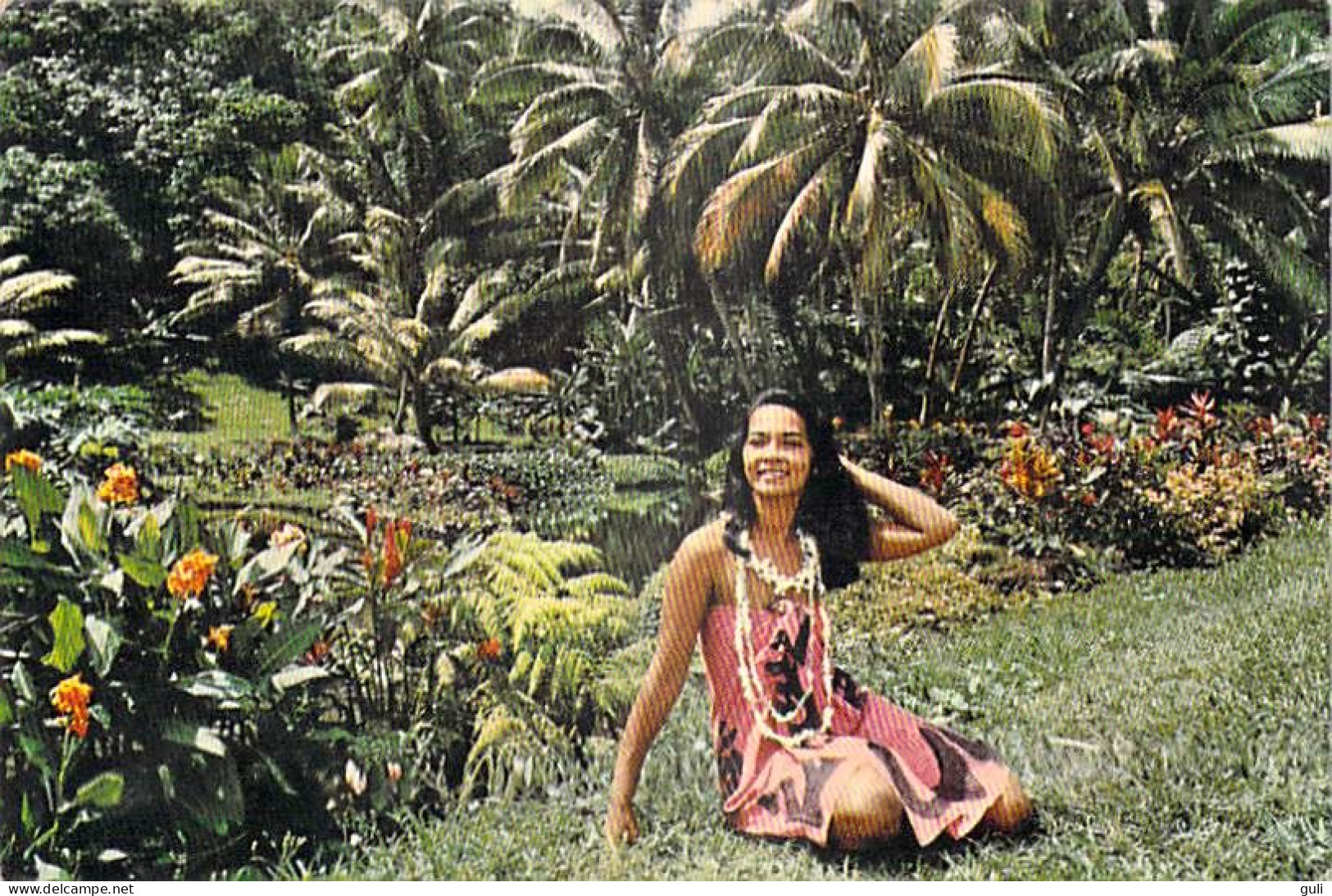 Polynésie Française CORAL ISLAND Image Du Film  (vahiné) Editions :VERONESE 12   Tahiti - Polynésie Française