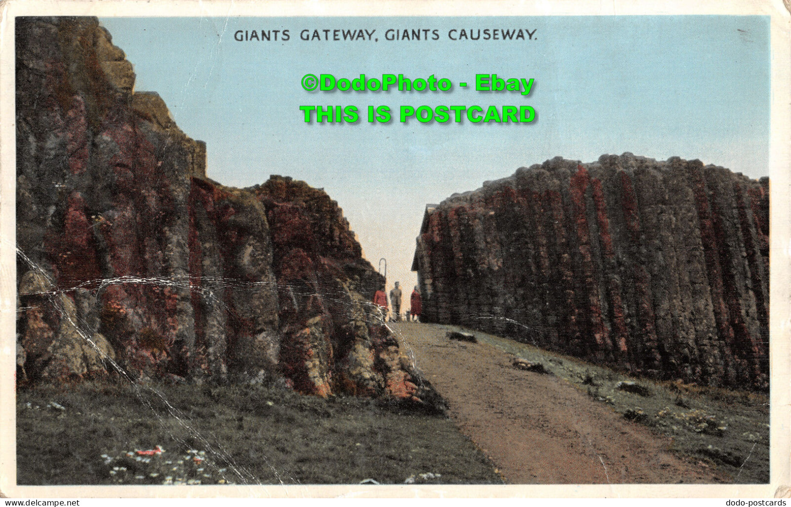 R435667 Giants Gateway. Giants Causeway. Gordon. 1951 - Welt