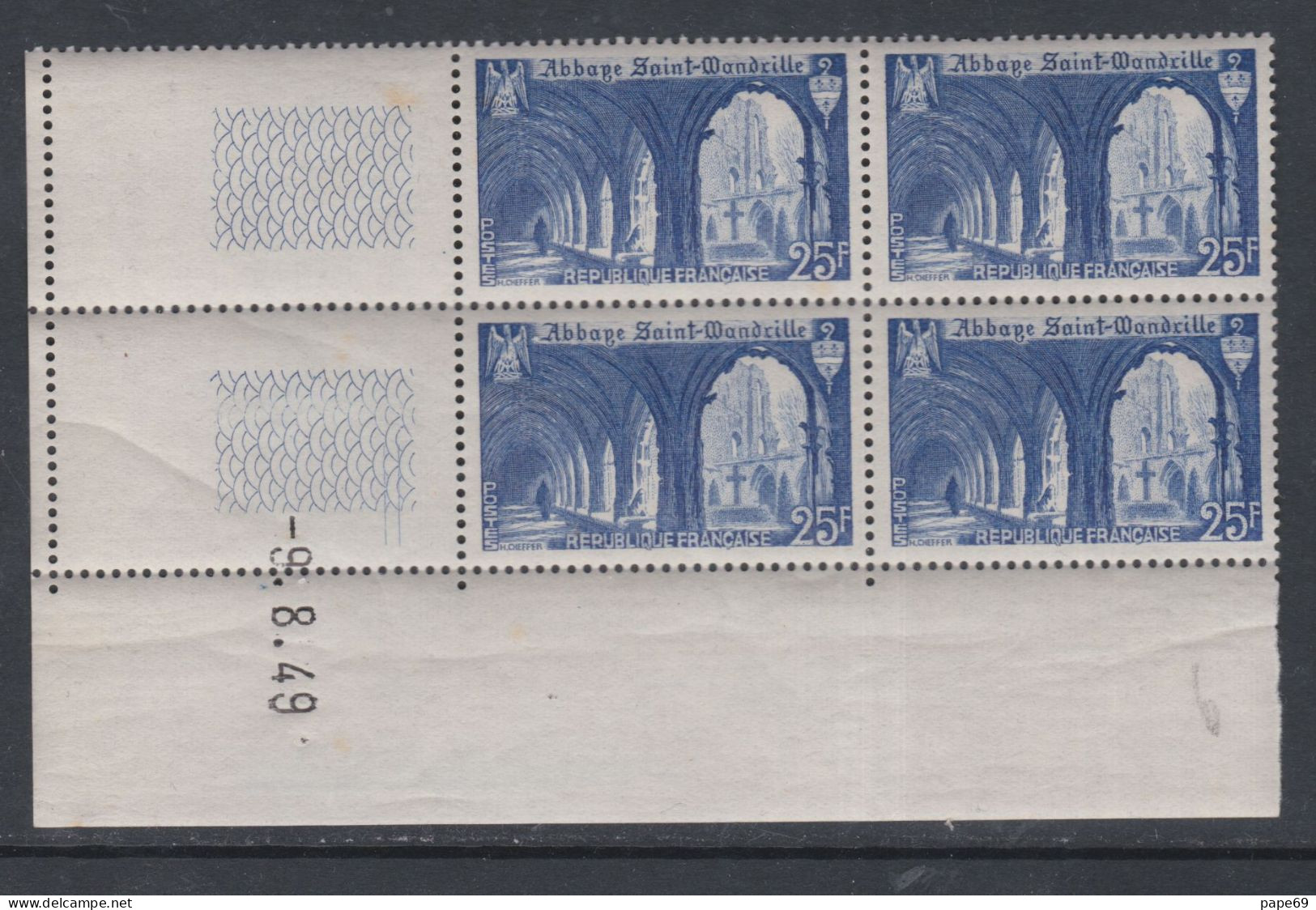 France  N° 842 XX  Abbaye De S-Wandrille En Bloc De 4 Coin Daté Du 9 / 8 / 49 ;  Sans Charnière, TB - 1940-1949