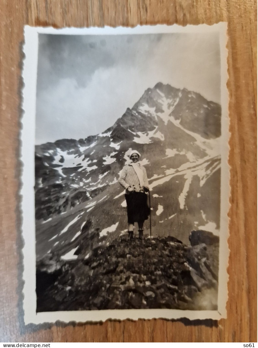 19241.   Fotografia  D'epoca Donna Monte Montagna Aosta ? Aa '20 - 8,5x6 - Lieux