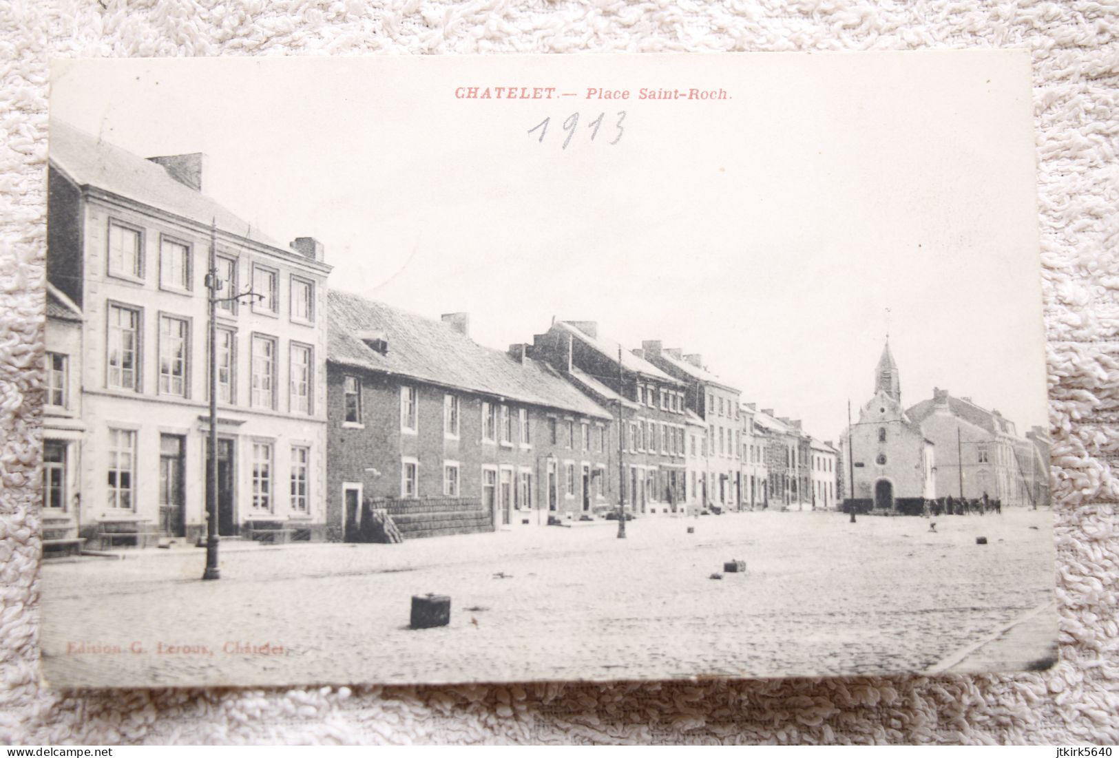 Châtelet "Place Saint-Roch" - Chatelet