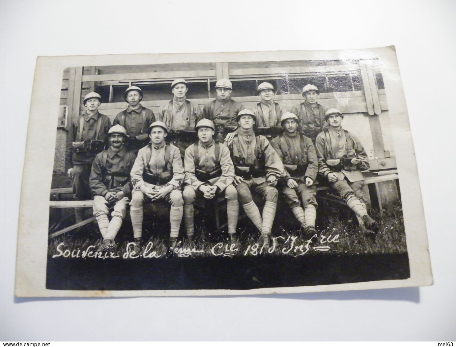 A546 . CPA. Militaria. Carte Photo. à Identifier.  Beau Plan Animé  .non écrite - Personen